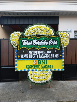 Papan Bunga Duka di Sulamadaha